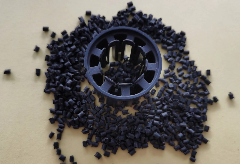 注塑模具首選鴻仁威爾