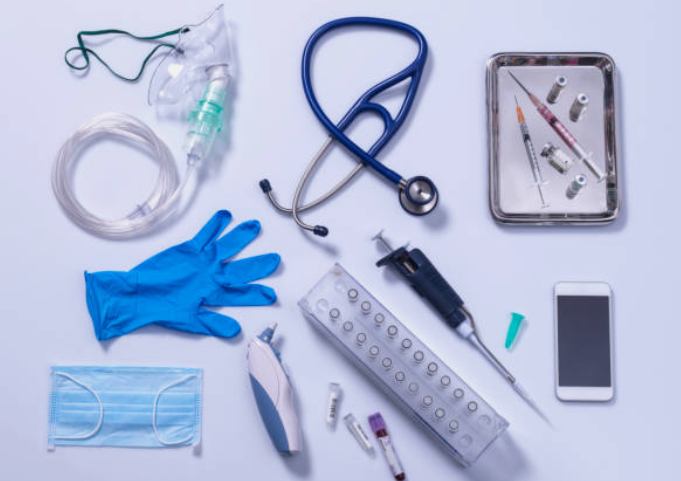 注塑模具首選鴻仁威爾