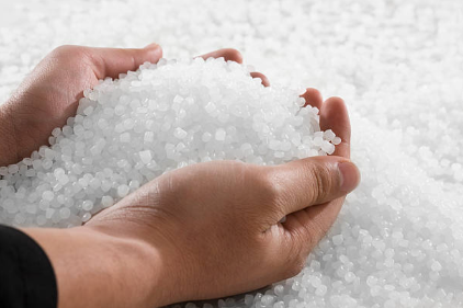 注塑模具首選鴻仁威爾