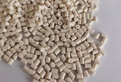 注塑模具首選鴻仁威爾