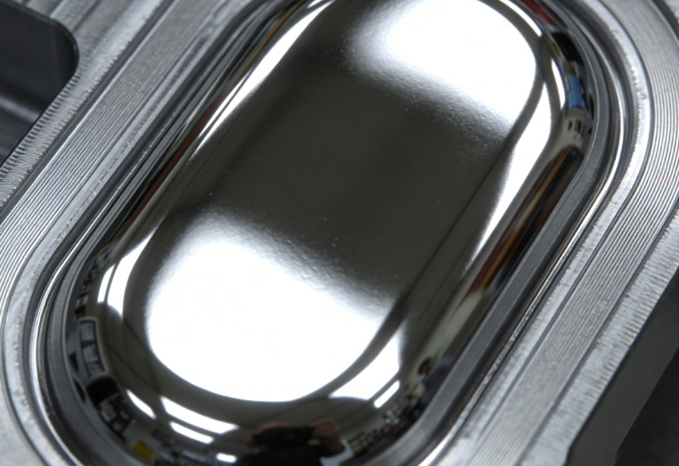 注塑模具首選鴻仁威爾 注塑模具首選鴻仁威爾