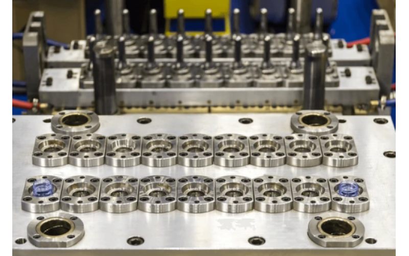 定制注塑模具的注意事項